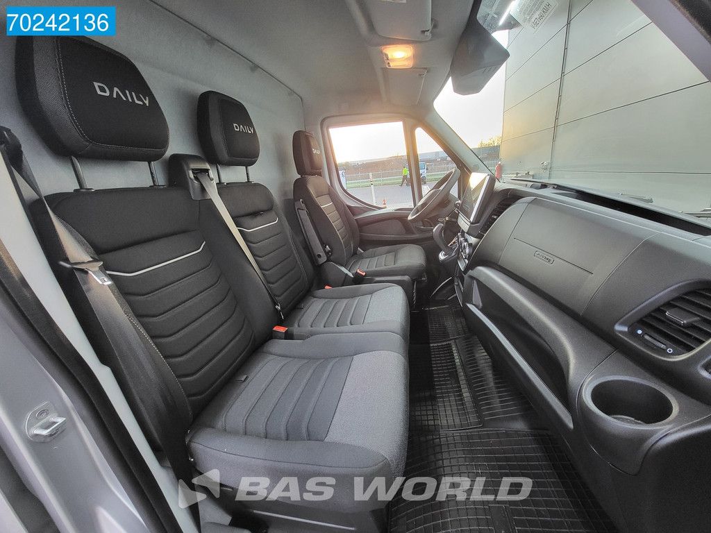 Iveco Daily 35S21 Automaat 2025 model L2H2 ACC LED Navi Velgen Camera 12m3 A/C
