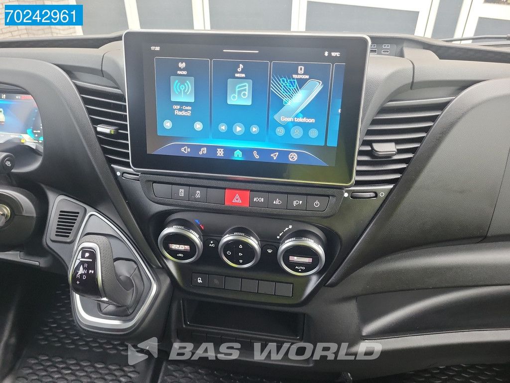 Iveco Daily 35C18 3.0L Automaat 180PK 2025-model Dubbel Cabine Open laadbak Navi ACC LED 3,5T Trekvermogen Euro6 Pritsche Pickup Klima DOKA