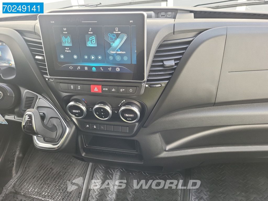 Iveco Daily 35C21 3.0L Automaat 210PK L2H2 Dubbellucht 2025-Model 3,5t Trekhaak ACC LED Navi Camera Euro6 L2 12m3 A/C Towbar
