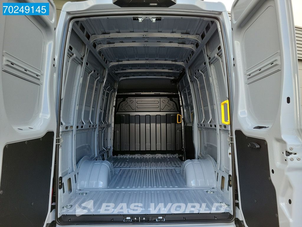 Iveco Daily 35C21 2025 model! 210PK Automaat Dubbellucht LED ACC 3.5t trekhaak Navi L2H2 12m3 Airco Trekhaak