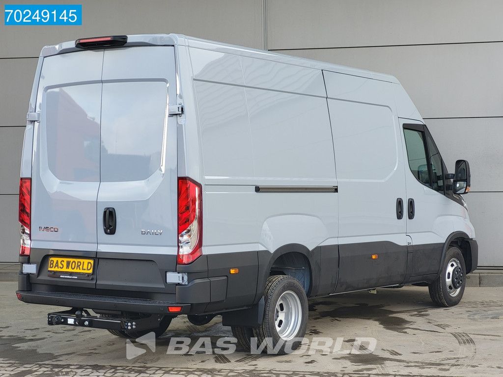 Iveco Daily 35C21 2025 model! 210PK Automaat Dubbellucht LED ACC 3.5t trekhaak Navi L2H2 12m3 Airco Trekhaak