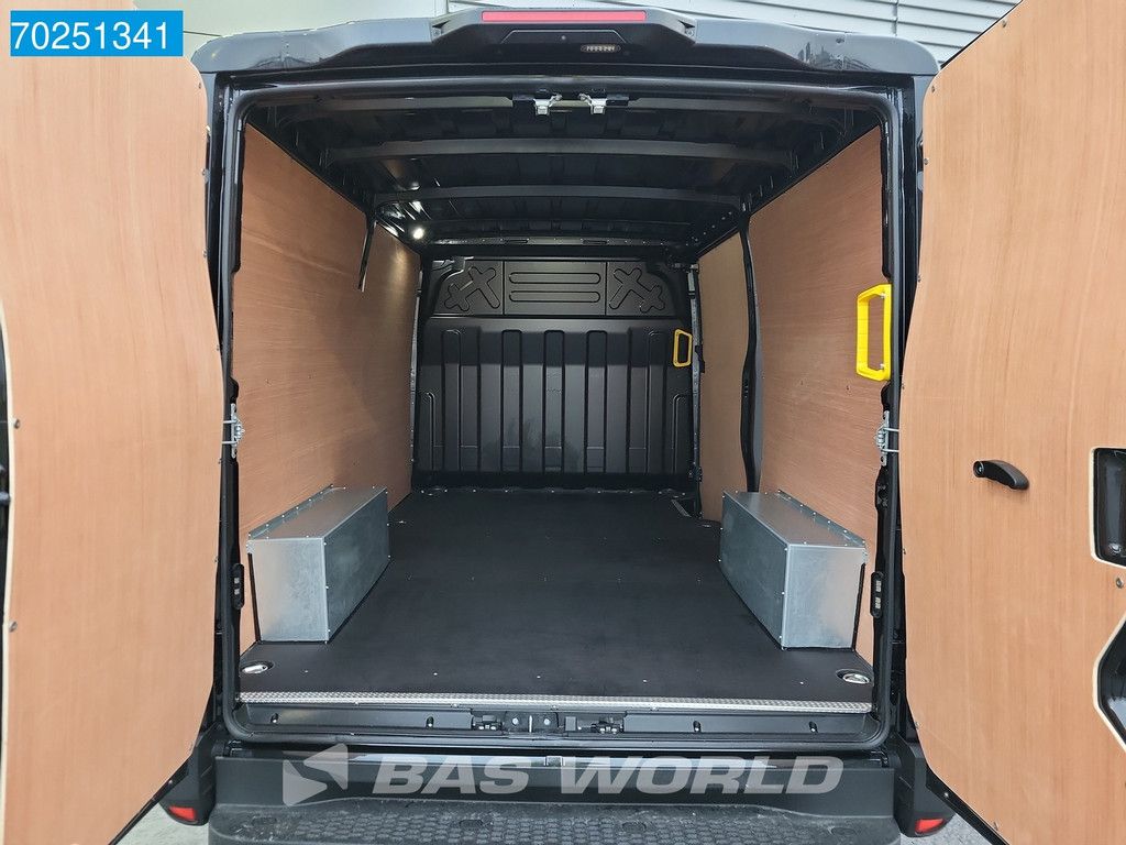 Iveco Daily 35S21 3.0L Automaat Laag dak L2H1 2025model LED Navi ACC Camera 8m3 A/C Towbar