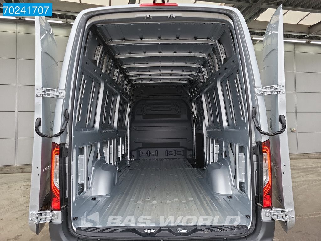 Mercedes Sprinter 319 CDI Automaat 4x4 LED Navi Trekhaak Camera 4wd Allrad 14m3 A/C Towbar Cruise control