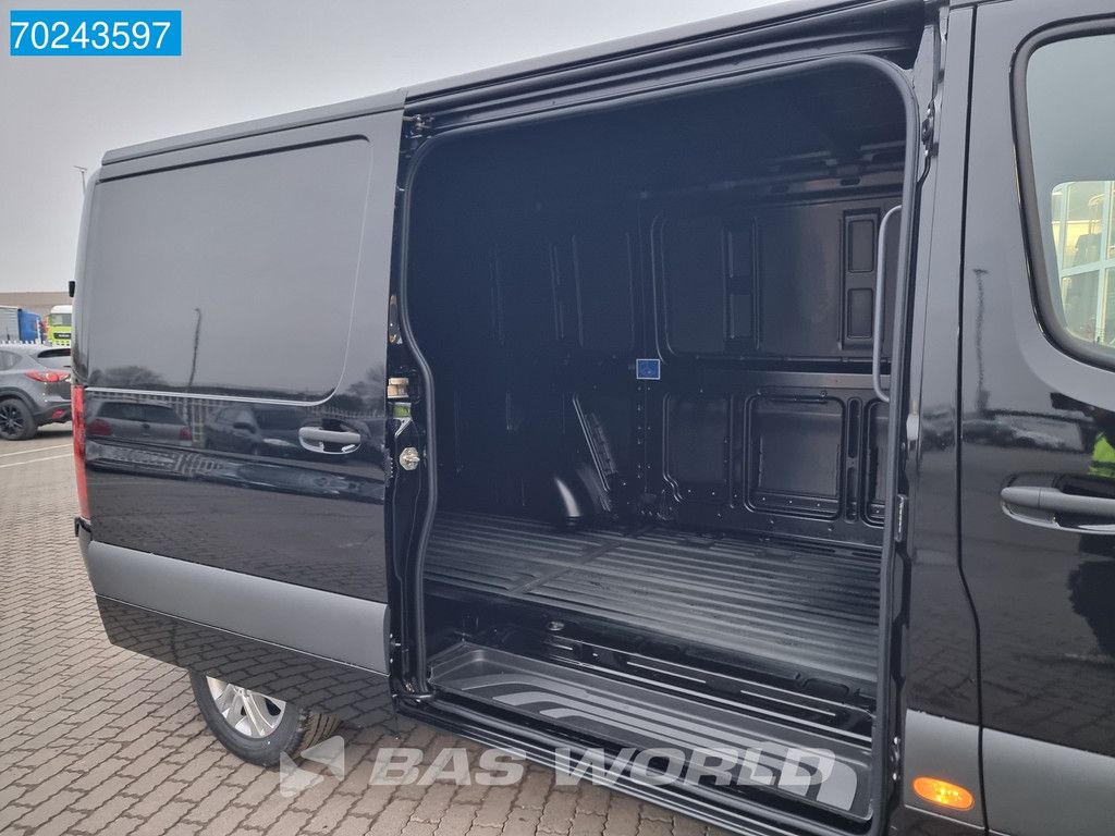 Mercedes Sprinter 319 CDI Automaat L2H1 2025model ACC LED Navi Camera Velgen 11m3 Airco