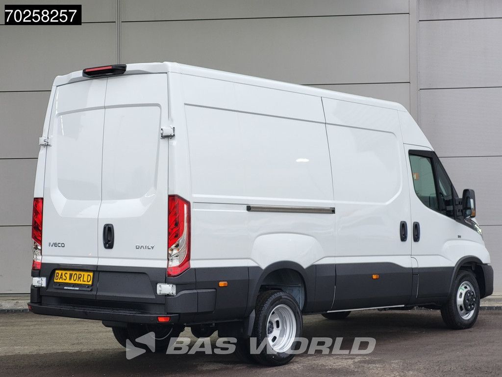 Iveco Daily 35C21 3.0L Automaat 2025 model Dubbellucht L2H2 LED ACC CarPlay Camera Parkeersensoren 12m3 Airco