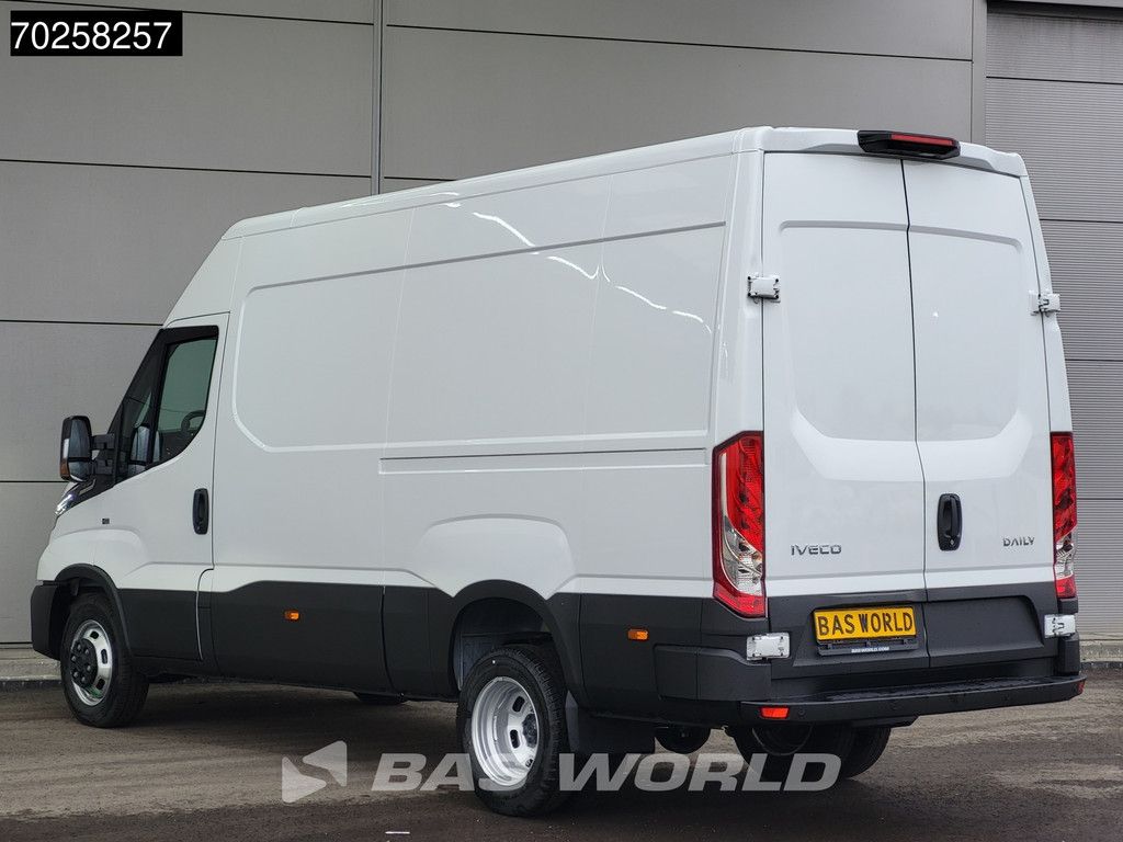 Iveco Daily 35C21 3.0L Automaat 2025 model Dubbellucht L2H2 LED ACC CarPlay Camera Parkeersensoren 12m3 Airco