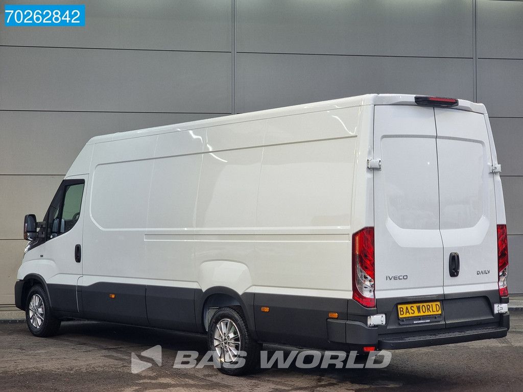 Iveco Daily 35S21 210PK 3.0L Automaat 2025 model L3H2 ACC LED CarPlay Velgen Camera 16m3 Klima