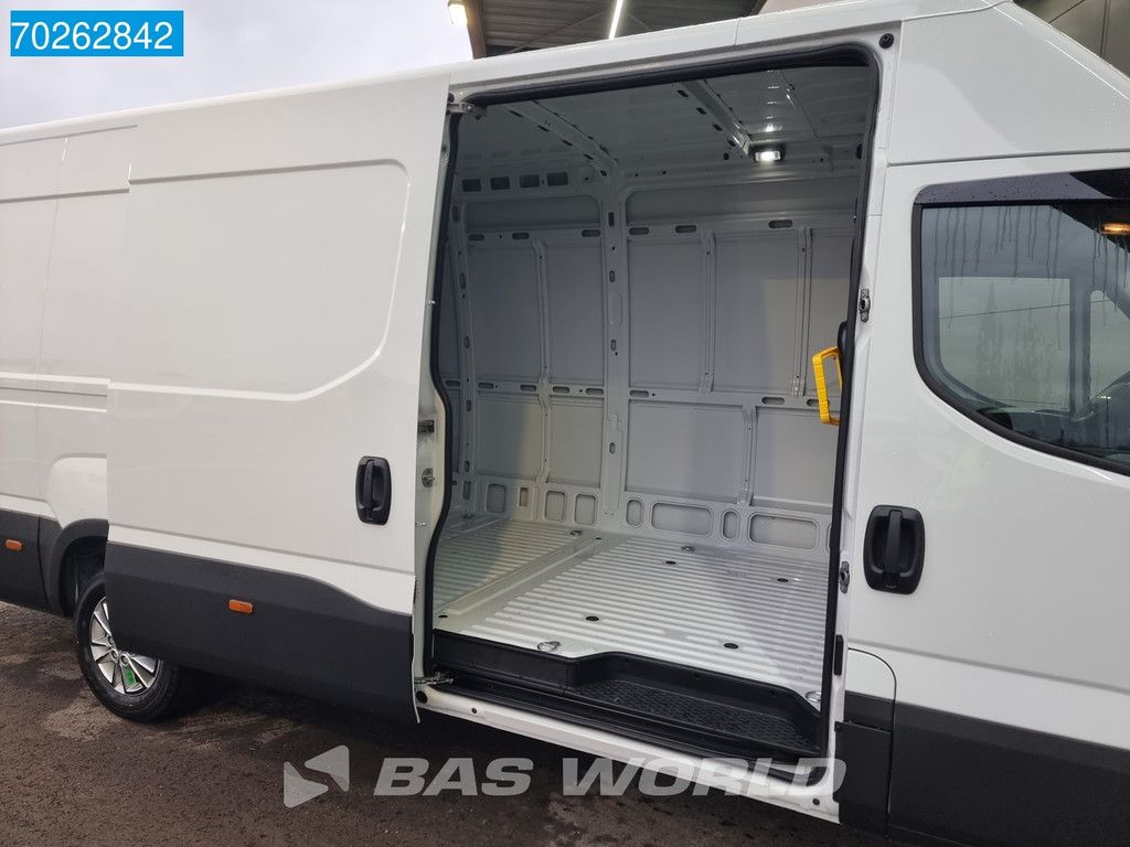 Iveco Daily 35S21 210PK 3.0L Automaat 2025 model L3H2 ACC LED CarPlay Velgen Camera 16m3 Klima