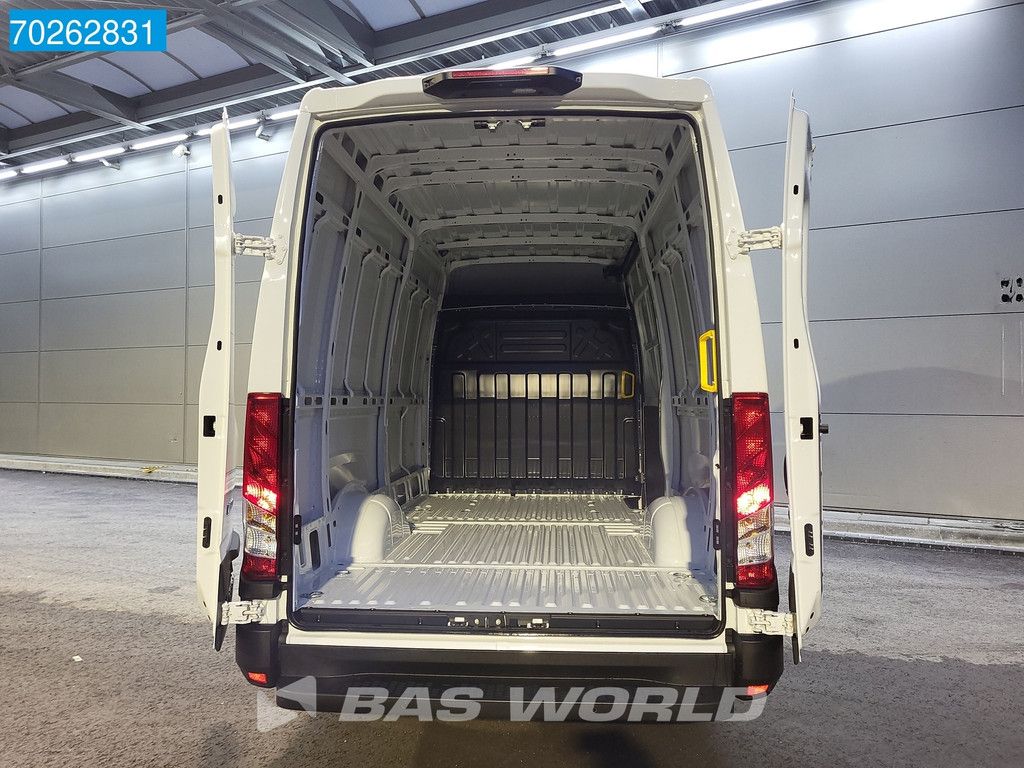 Iveco Daily 35S21 210PK 3.0L Automaat 2025 model L2H2 ACC LED CarPlay Velgen Camera 12m3 Airco