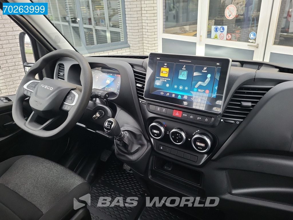 Iveco Daily 35C18 3.0 180PK Nwe model 2025 NL Open laadbak Dubbel Cabine Navi Camera Cruise LED 3,5T Trekvermogen Pritsche Pickup 3m3 Airco Dubbel cabine Cruise control