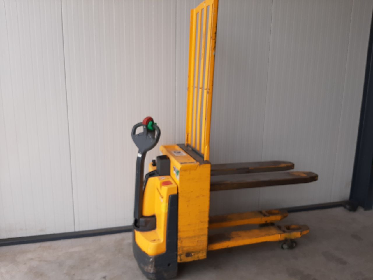 Jungheinrich EJE C20 elektrische palletheffer