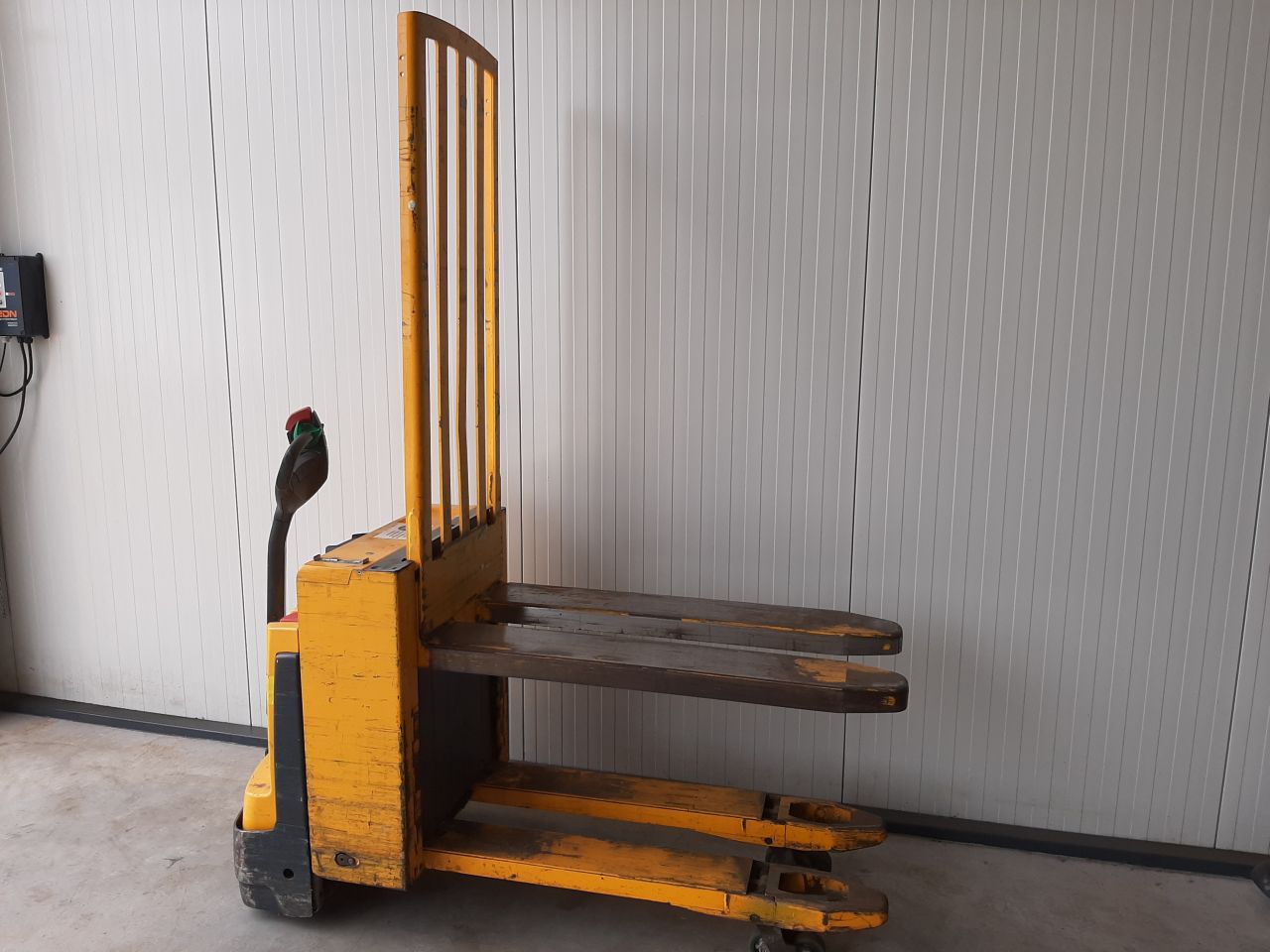 Jungheinrich EJE C20 elektrische palletheffer