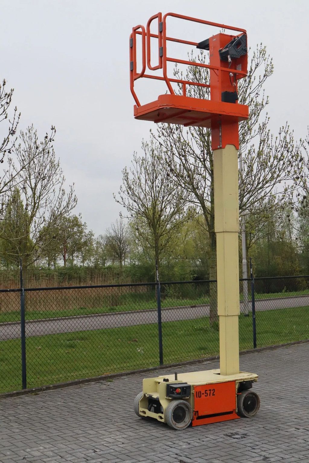 JLG 1230 ES | 5.6 METER | 230 KG
