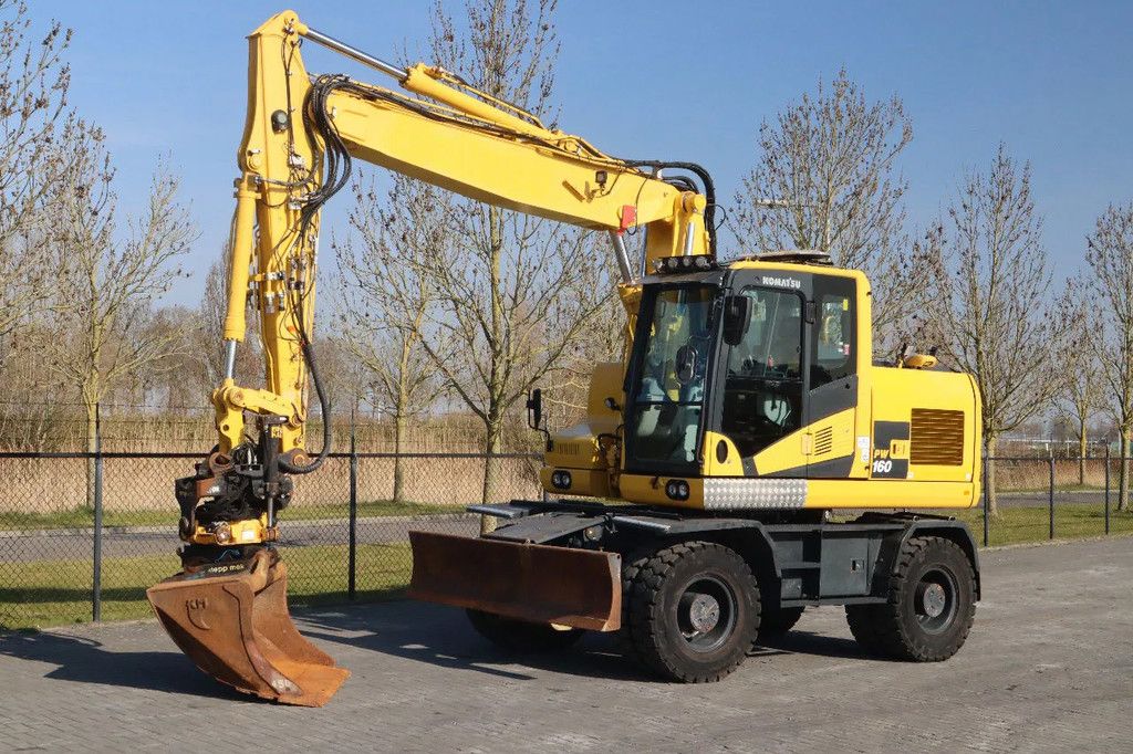 Komatsu PW160-11 | ENGCON TILTROTATOR | BUCKET | TRAILER HYDR.