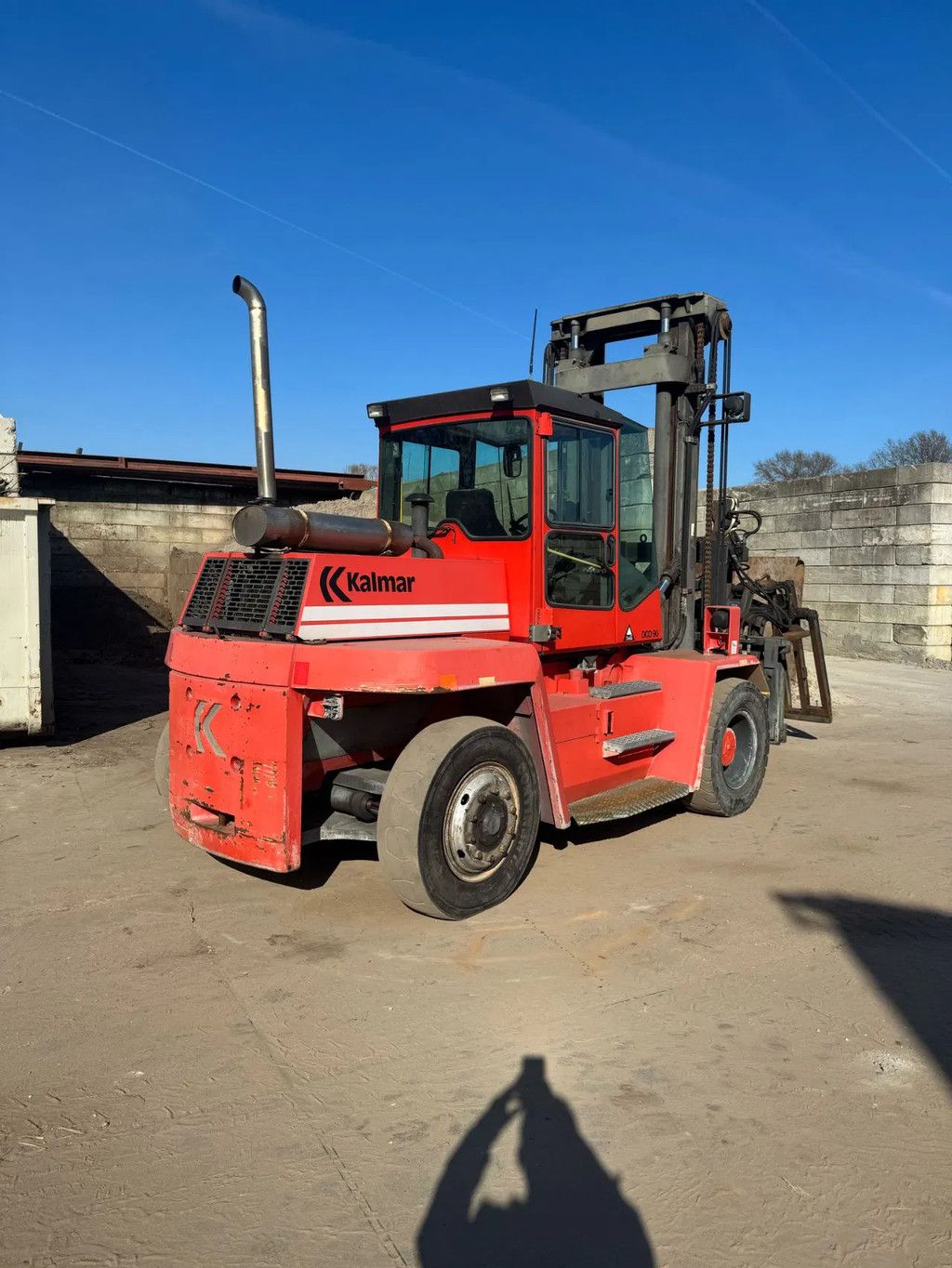 Kalmar Dcd 90-6xl heftruck + stenenklem + aanbouwdelen