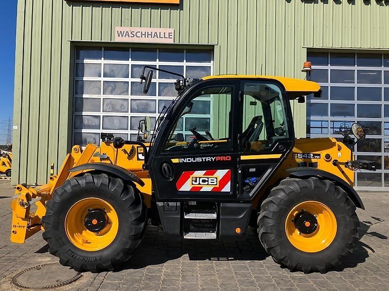 JCB 542-70 Industry Pro