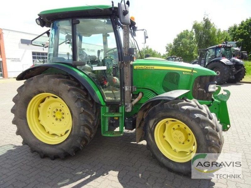 John Deere 5100 R