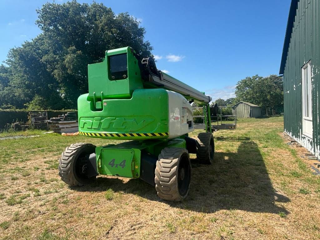 Niftylift HR 28 hybrid 4x4 28m knikarmhoogwerker nifty
