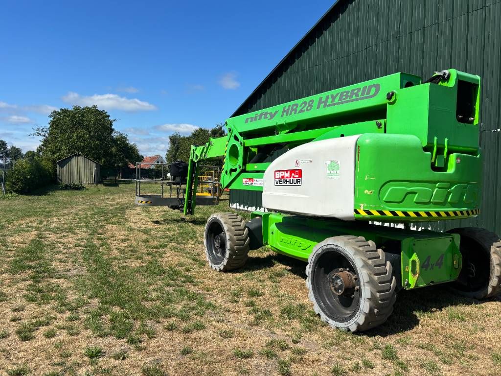 Niftylift HR 28 hybrid 4x4 28m knikarmhoogwerker nifty