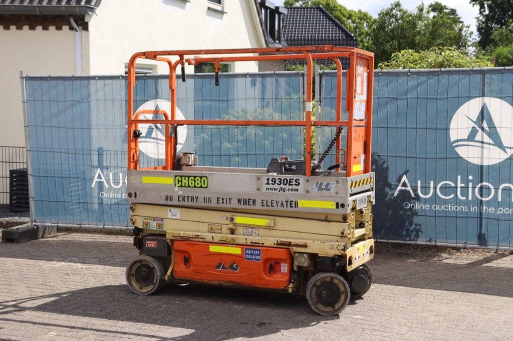 JLG 1930ES Electric Scissor Lift 7.72m 2014