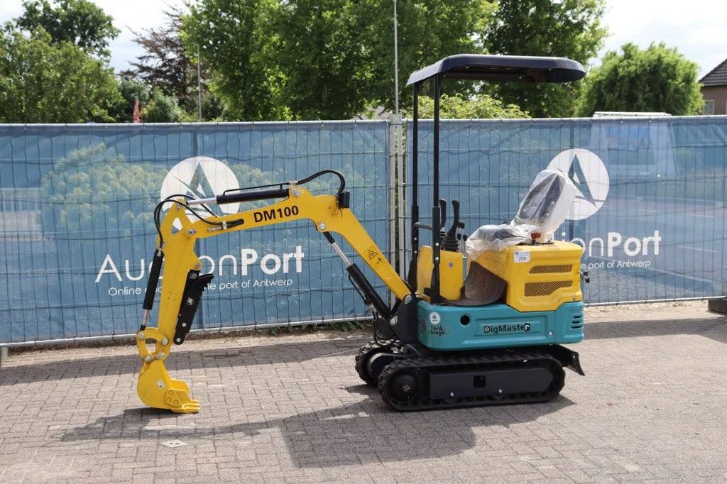 Minigraver DigMaster DM100 Benzine 2025 Nieuw Nieuw