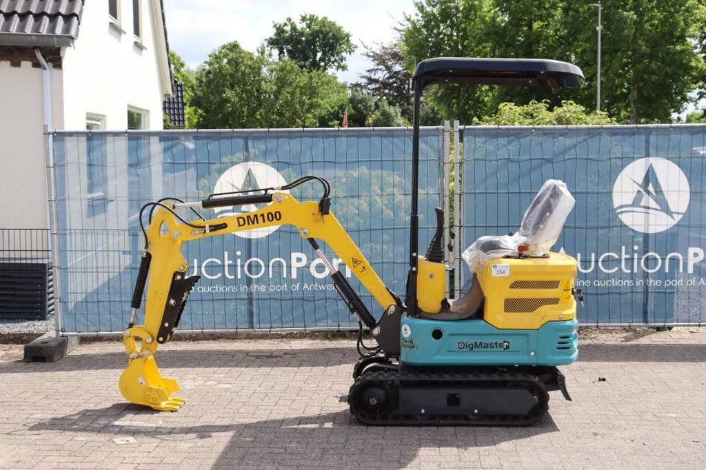 Minigraver DigMaster DM100 Benzine 2025 Nieuw Nieuw