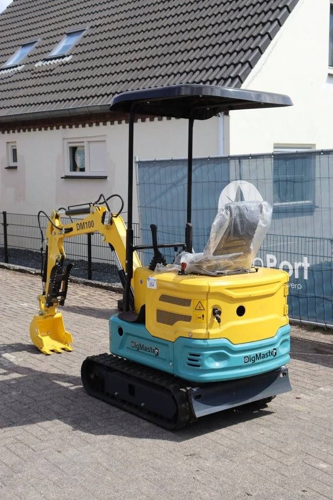 Minigraver DigMaster DM100 Benzine 2025 Nieuw Nieuw