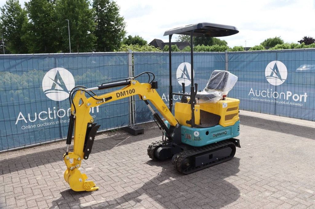Minigraver DigMaster DM100 Benzine 2025 Nieuw Nieuw