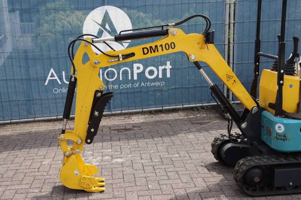 Minigraver DigMaster DM100 Benzine 2025 Nieuw Nieuw