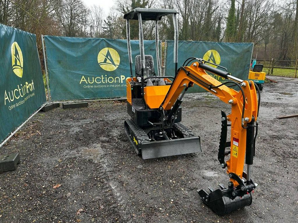 Mingraver Beartrac HT10 with thumb and swing boom Diesel New 2024