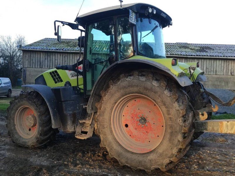 Claas ARION 620