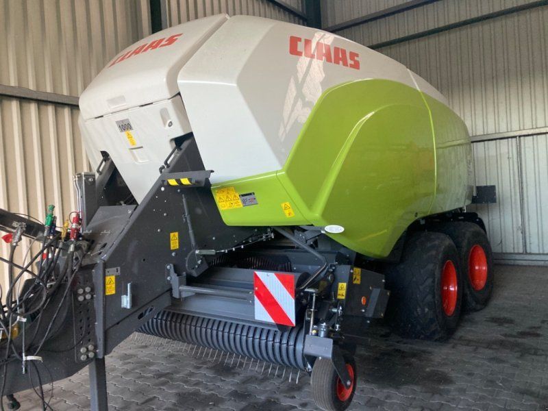Claas Quadrant 5200 FC