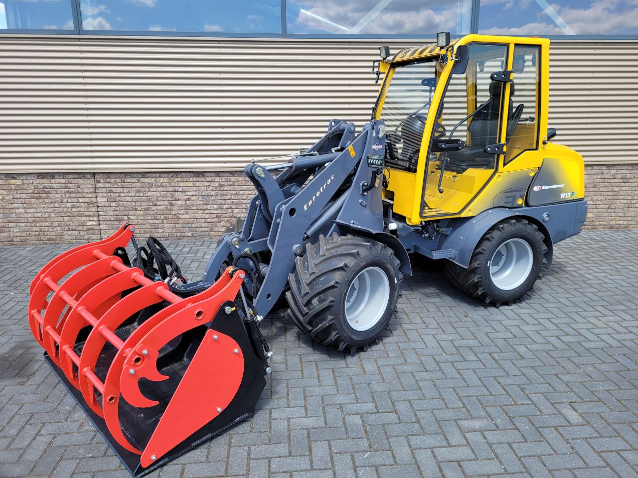 Eurotrac w13-cf