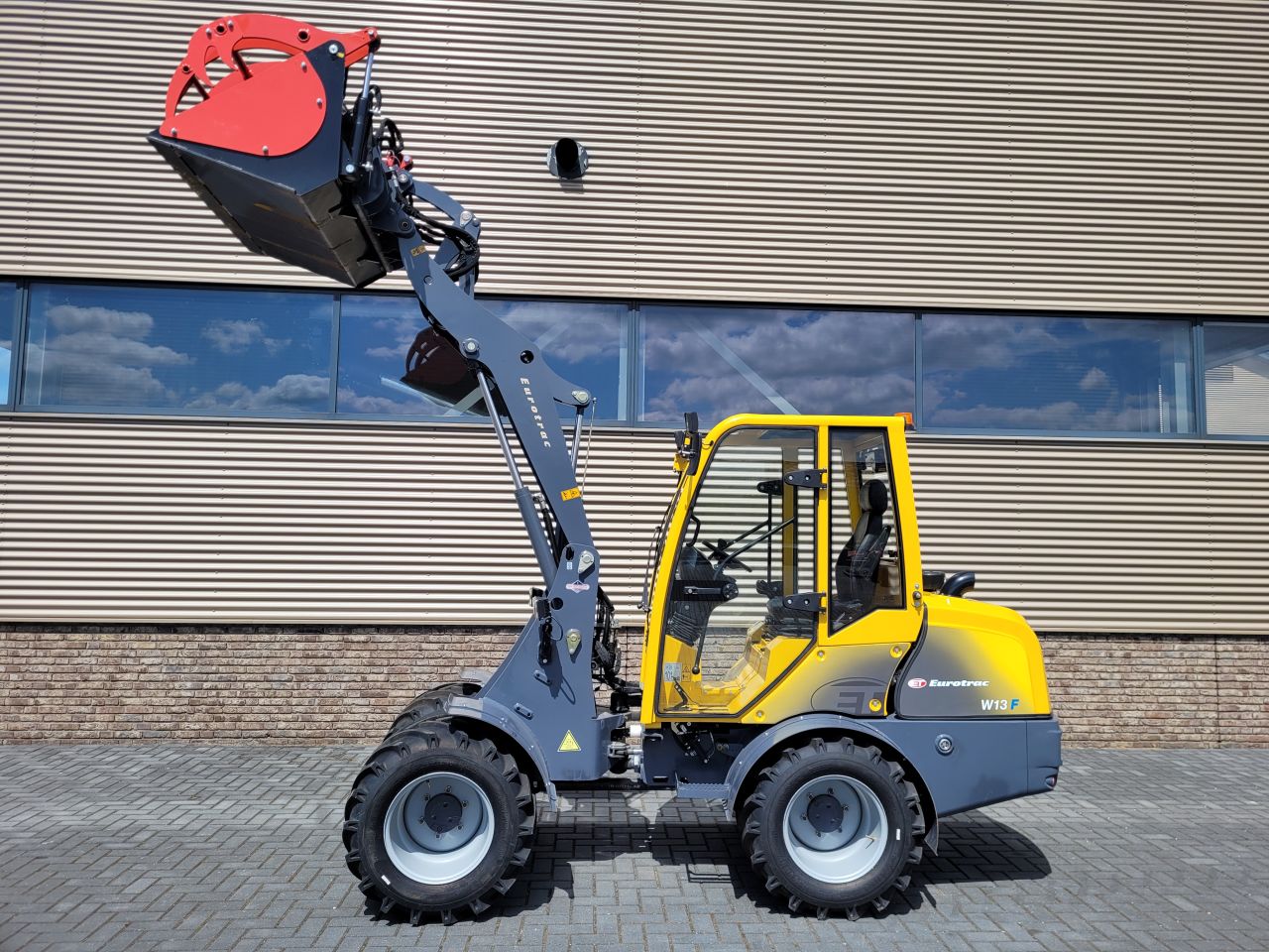 Eurotrac w13-cf