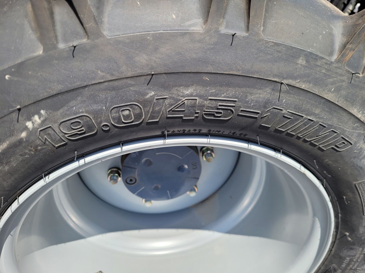 Eurotrac w13-cf