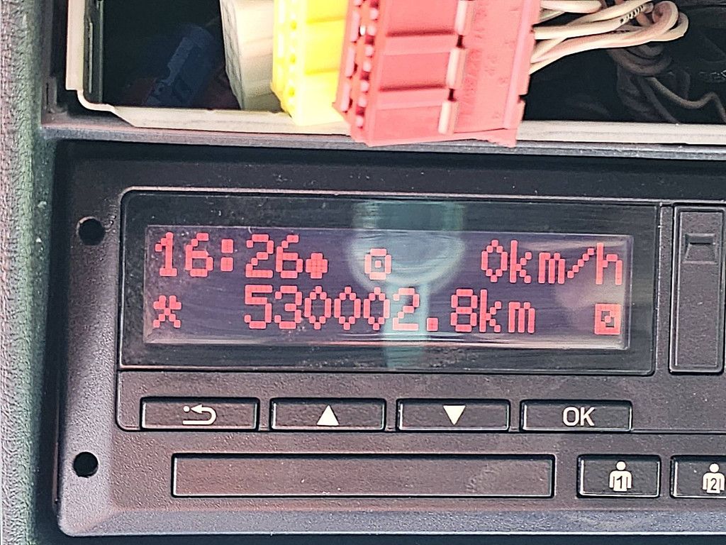 M.A.N. 18.460 TGX xxl retarder 2x tank