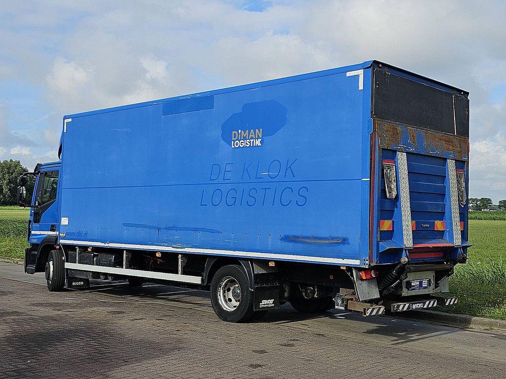 IVECO 120E21 EUROCARGO lift airco side door