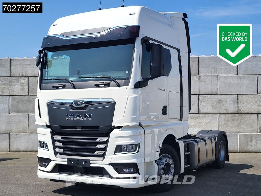 MAN TGX 18.520 4X2 NEW! GX Retarder 2x Tanks Standklima ACC