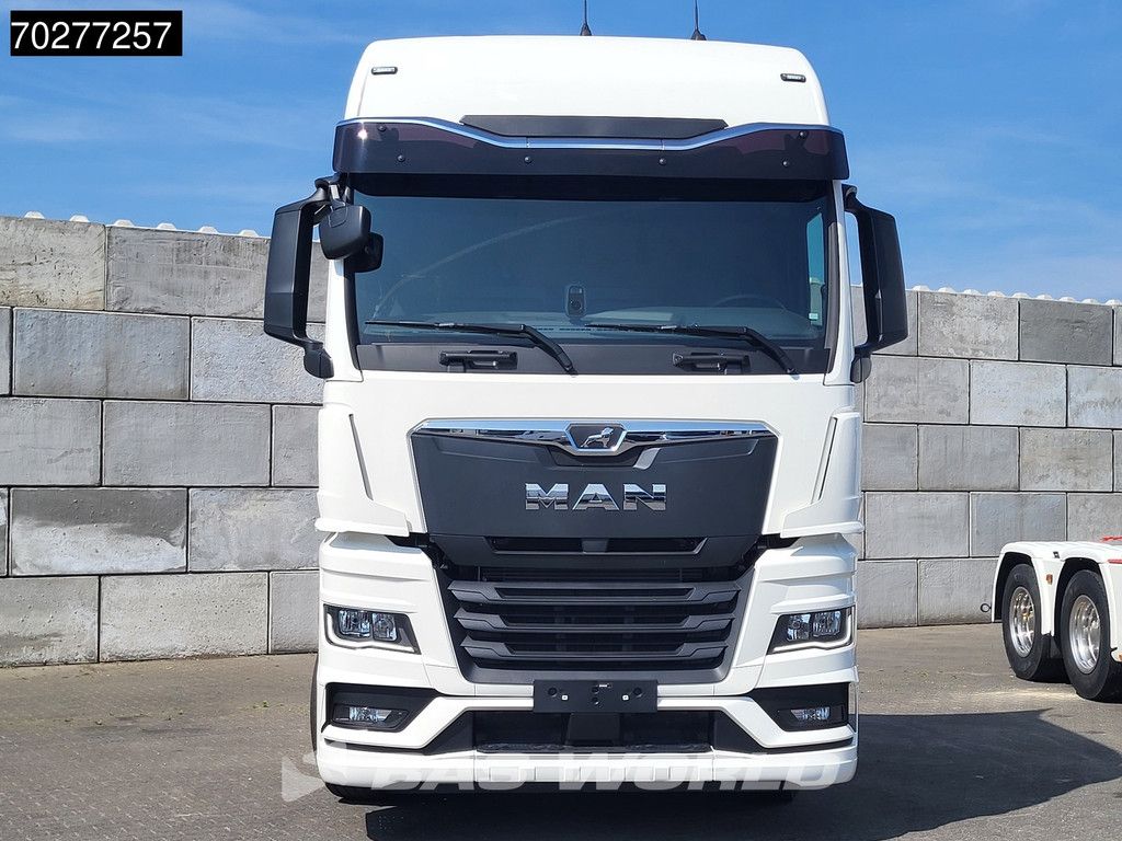 MAN TGX 18.520 4X2 NEW! GX Retarder 2x Tanks Standklima ACC