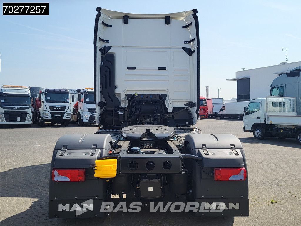 MAN TGX 18.520 4X2 NEW! GX Retarder 2x Tanks Standklima ACC
