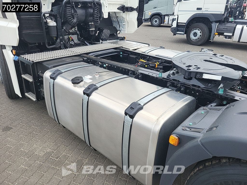 MAN TGX 18.520 4X2 NEW! GX Retarder 2x Tanks Standklima ACC
