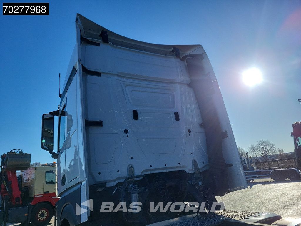 Mercedes Actros Actros 1851 4X2 BigSpace 2x Tanks