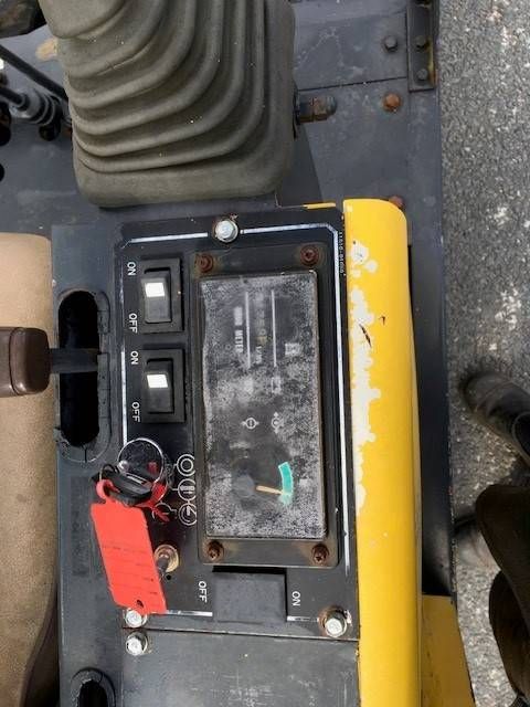 Minigraver Mitsubishi MM15