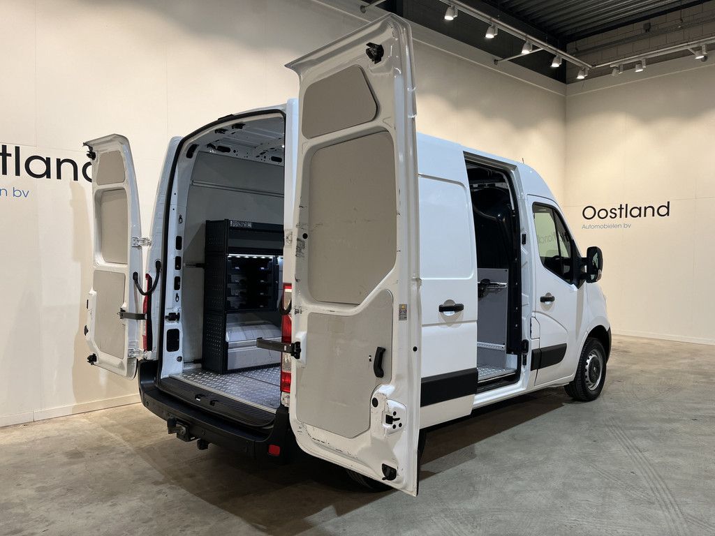 Renault Master 2.3 dCi L1H2 130 PK Servicebus / Modul-System Inrichting / Euro 6 / Airco / Cruise Control / Camera / Navigatie / Trekhaak / 73.900 KM !!