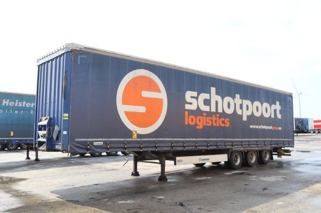 Krone SD 2015 sliding tarpaulin trailer