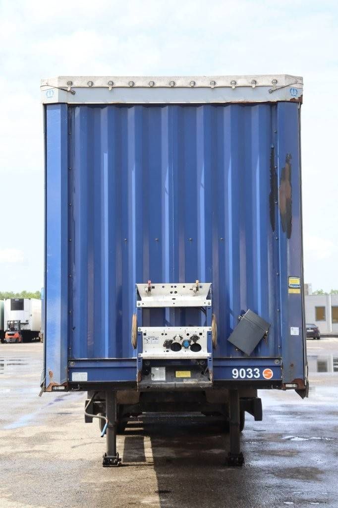 Krone SD 2015 sliding tarpaulin trailer