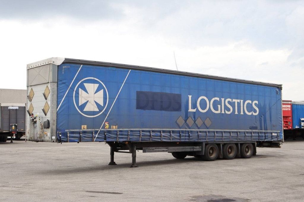 Schmitz Cargobull sliding tarpaulin trailer N/A 2013