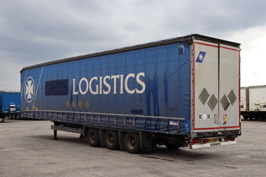 Schmitz Cargobull sliding tarpaulin trailer N/A 2013