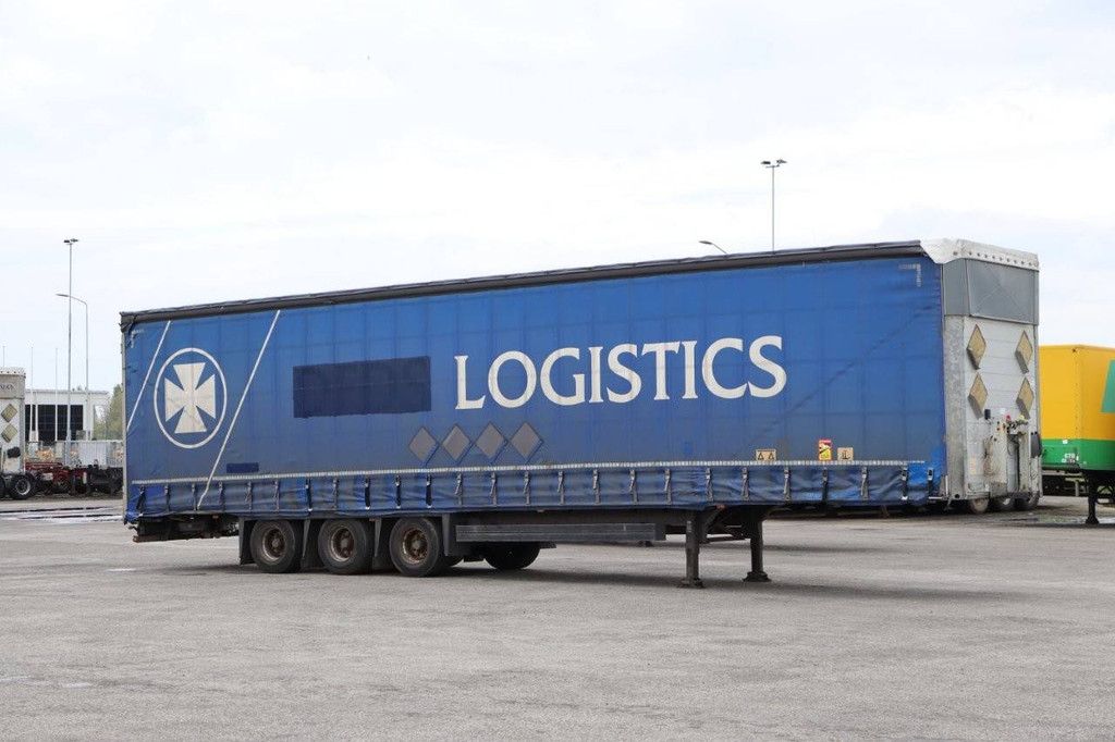 Schmitz Cargobull sliding tarpaulin trailer N/A 2013