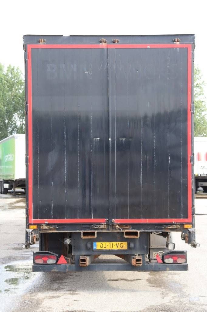 Curtainsideranhänger Pacton B3-001